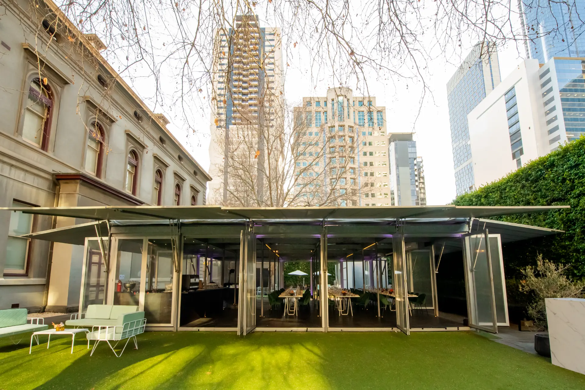 Hellenic-EasternCourt-Setup-20